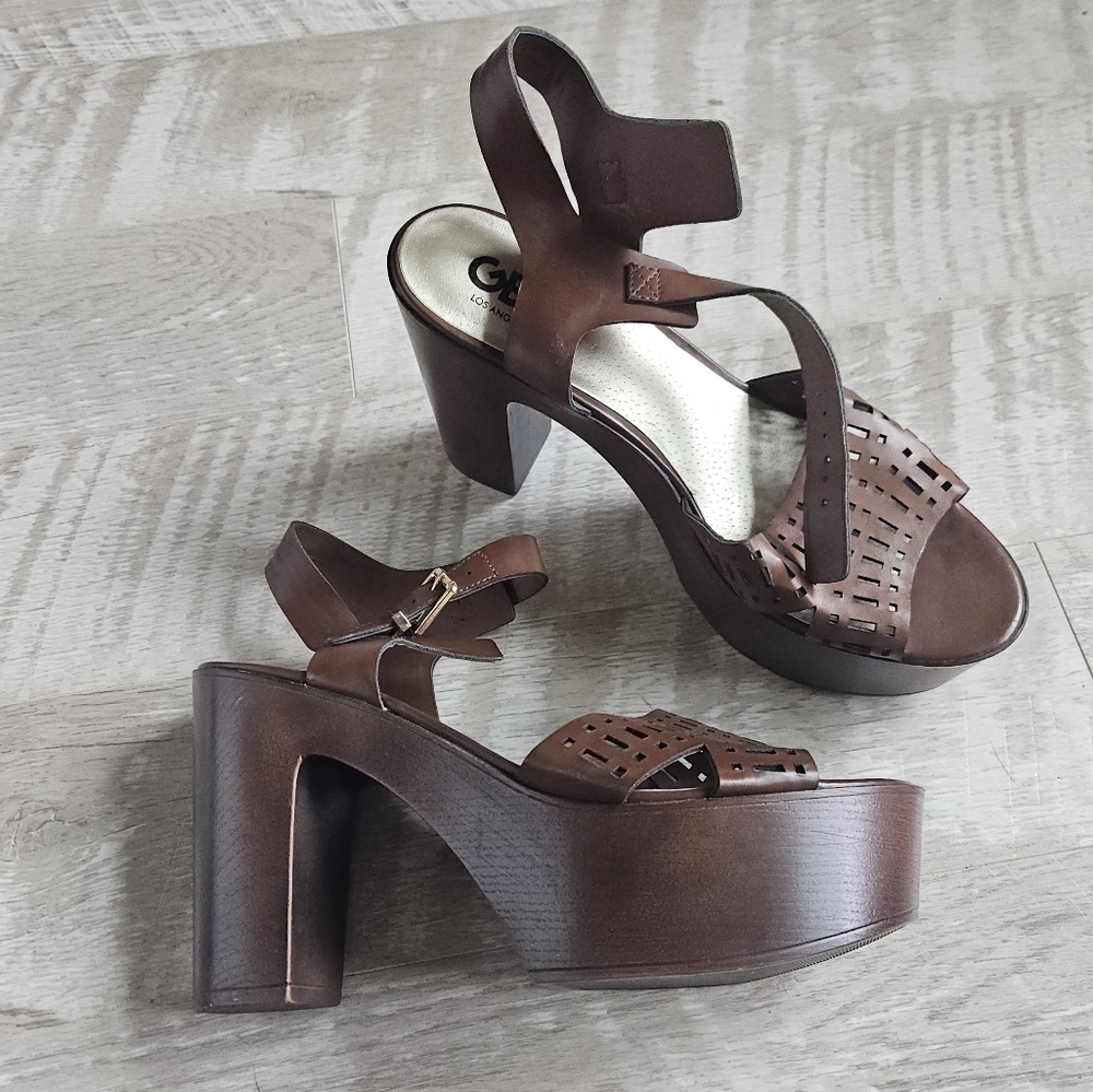 GBG Los Angeles Jelty Faux Leather Platform Heel Sandals